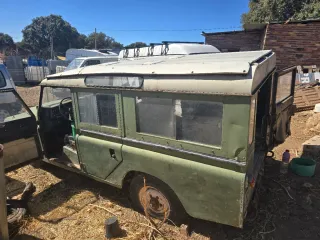 Land Rover Santana 1977