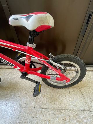 Bicicleta infantil roja JUNIOR