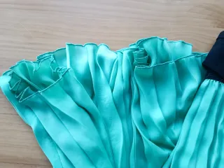 Falda larga plisada Zara