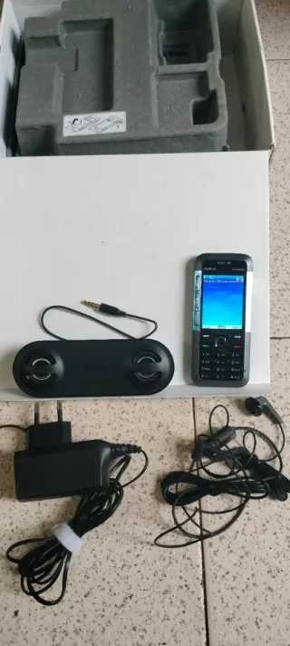 Nokia 5310 XpressMusic - Como Nuevo