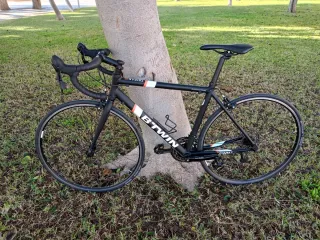 BICICLETA CARRETERA BTWIN TRIBAN 500