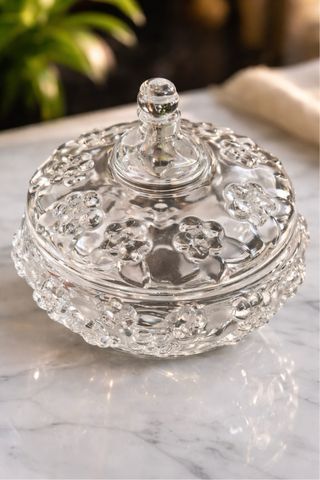 Bombonera de cristal vintage con tapa