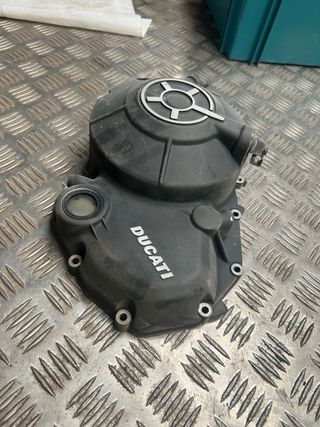 Tapa embrague Ducati Scrambler 800