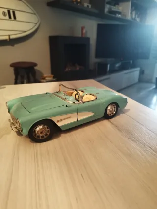 Maqueta Ferrari testarosa 1958y Chevrolet corvette