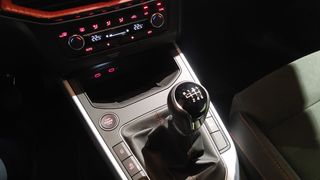 SEAT ARONA 1.0 TGI 90 CV FR – Etiqueta ECO (GNC)