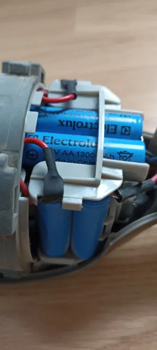 Batería Electrolux 10 celdas AA 1300mAh