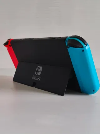 Nintendo Switch OLED con Cargador y Funda | Nueva