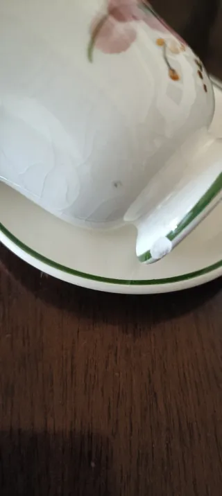 Tazas pequeñas para coleccionista  Están numeradas