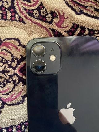 iPhone 12 Apple