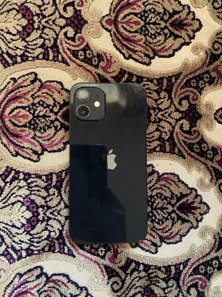 iPhone 12 Apple