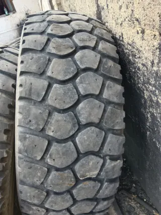 Neumáticos 395/85R20