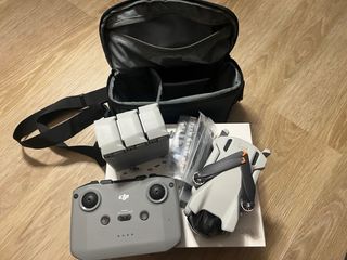 DJI Mini 3 Gris