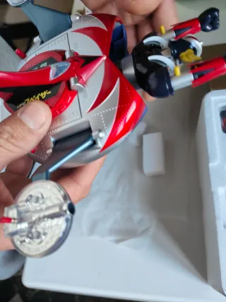 Super Robot Chogokin DX Grendizer & UFO Spazer