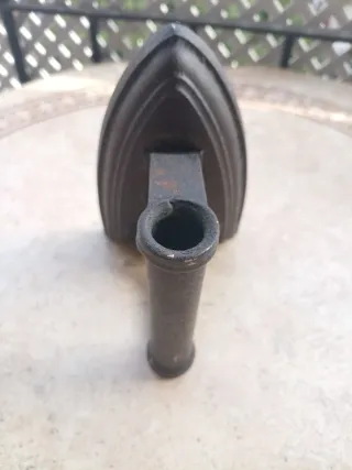 Plancha de hierro antigua