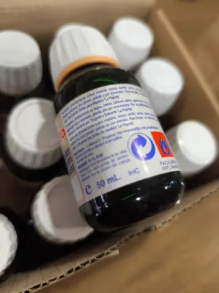 Caja de Tinte para madera azul La Pajarita TD-11