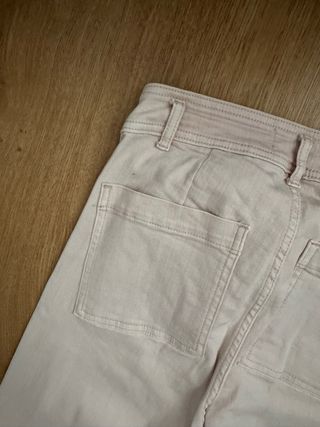 Pantalones anchos beige Primark