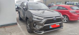 Toyota RAV4 2025