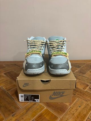 Nike Travis Trainer Talla 43