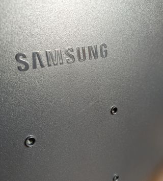 Monitor Samsung 27'' Curvo C27R500FHR - Usado
