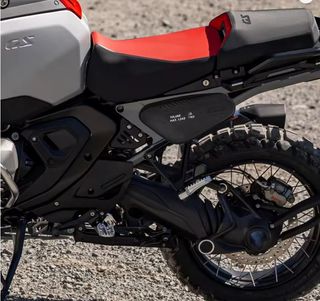 Coppia borse laterali  telaio  BMW R 1300 GS Adv