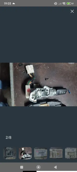 Blocco fusibili e blocchetto chiave auto Kia venga