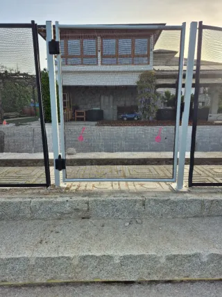 Valla Piscina Beethoven con Puertas