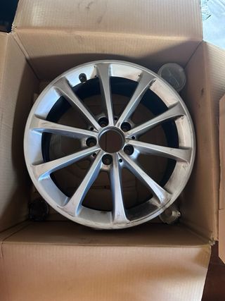 Llantas y neumaticos Mercedes Clase A 17”