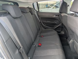 Peugeot 308 1.6 BLUE HDI