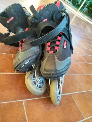 Pattini a rotelle in linea 42