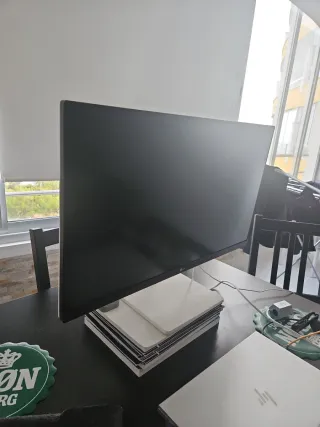 Monitor LG Nero e Bianco 4K Ultrafine 27 IPS UHD