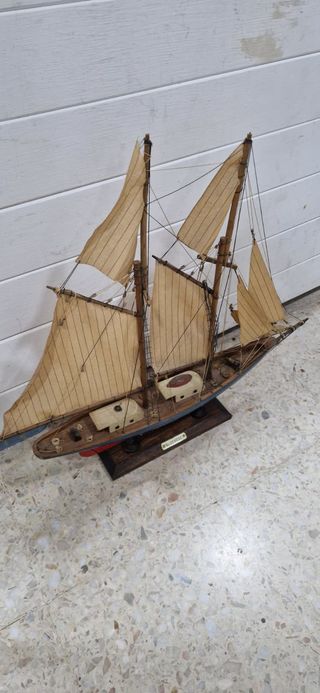 Maqueta Bluenose Madera Hecha a Mano