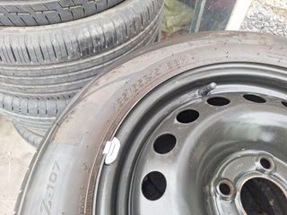 Dacia Sandero 185 65 R15 - Rueda de repuesto