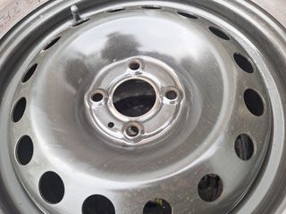 Dacia Sandero 185 65 R15 - Rueda de repuesto