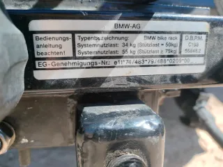 Portabicicletas BMW para bola de remolque.