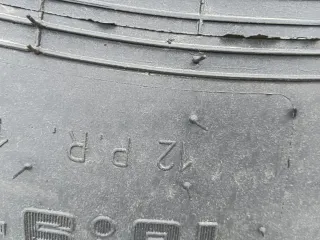 Neumático Industrial 16.9-28