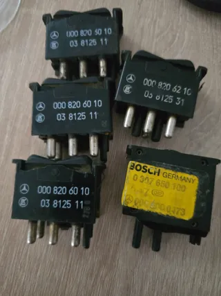 Interruptor luneta trasera Mercedes 190 W201