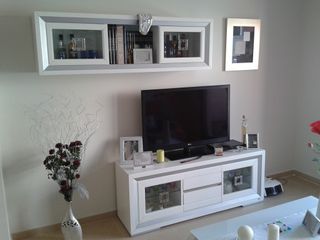 Mueble TV salón madera