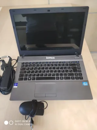 Ordenador Portátil Inves Gris y Negro