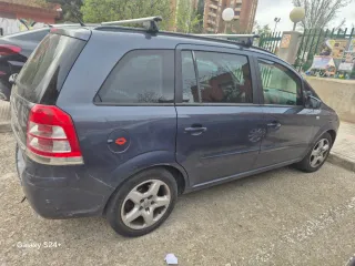 Opel Zafira 2008