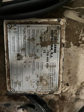 Depósito combustible 500L con bomba