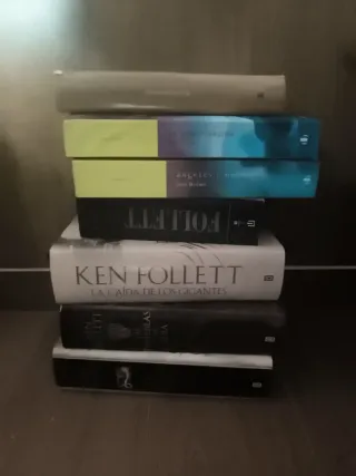 Libros Ken Follet y Dan Brown. Romeo y Julieta