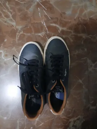 Zapatillas Pepe Jeans Negras y Marrones