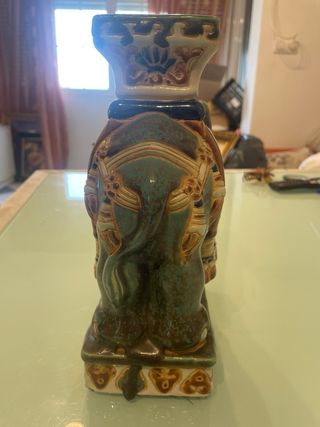 Figura de elefante de cerámica