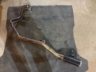 Escape Kawasaki Z650 Completo
