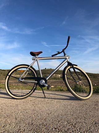 Bicicleta Van Moof no3 Aluminio 26