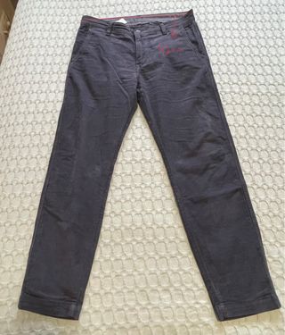 Pantalón Levi's de pana