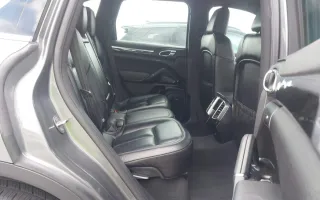 Porsche Cayenne 2016