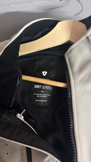Chaqueta Revit Surface