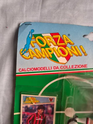 Figura de fútbol carlo ancelotti tonka 1989