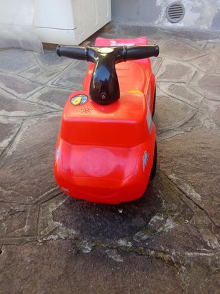 Macchinina Cavalcabile Cars Elettronica